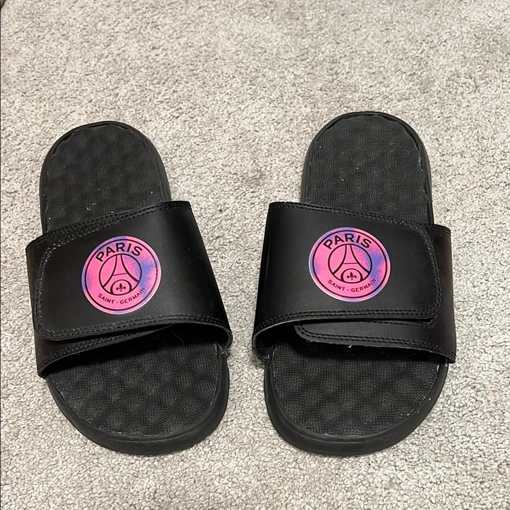 Paris st Germain slides sandals size 5